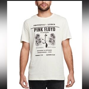 Chaser White Pink Floyd Band Graphic Tee
